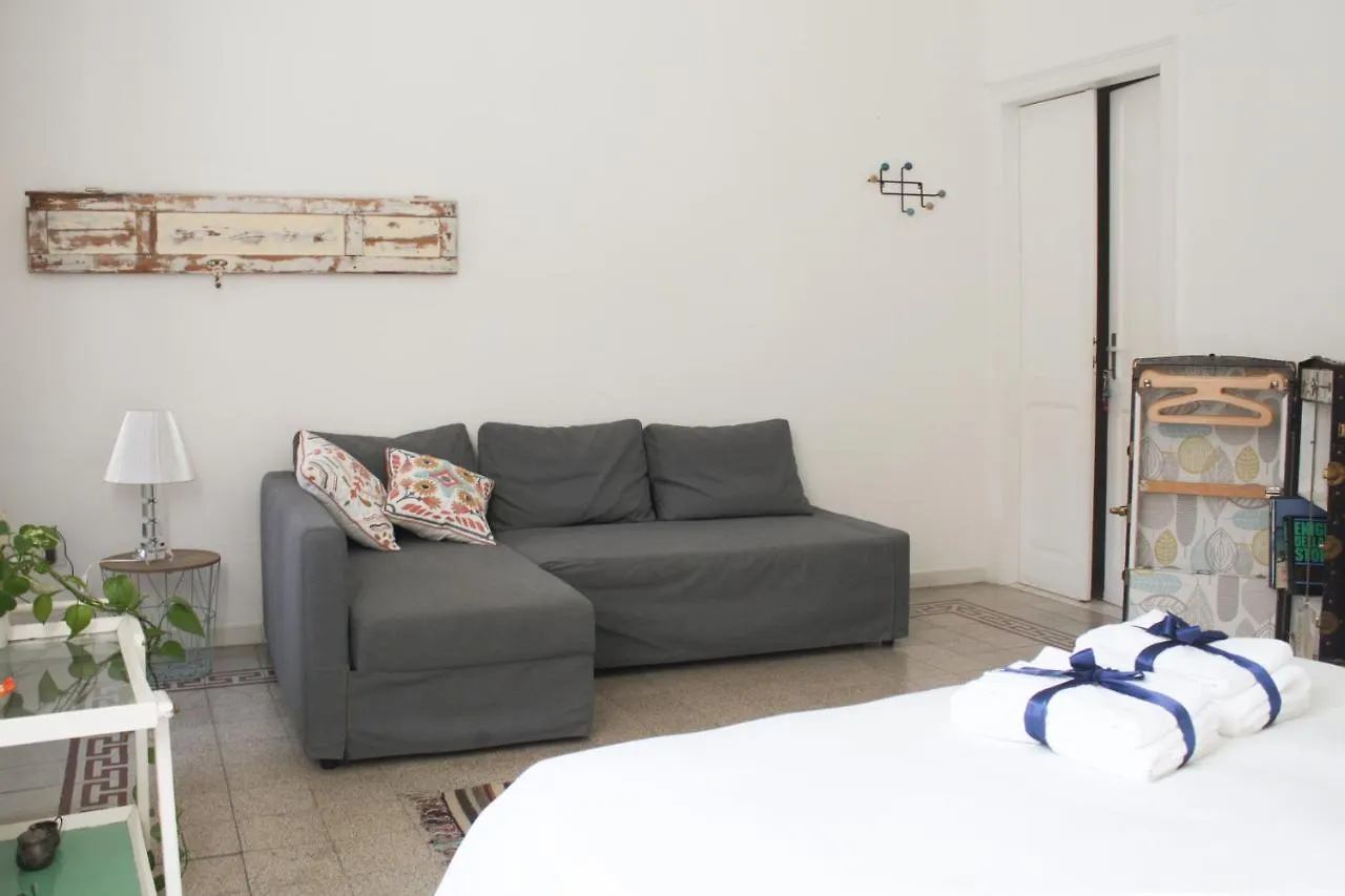 Sa Prazza Guesthouse 卡利亚里 住宿加早餐酒店