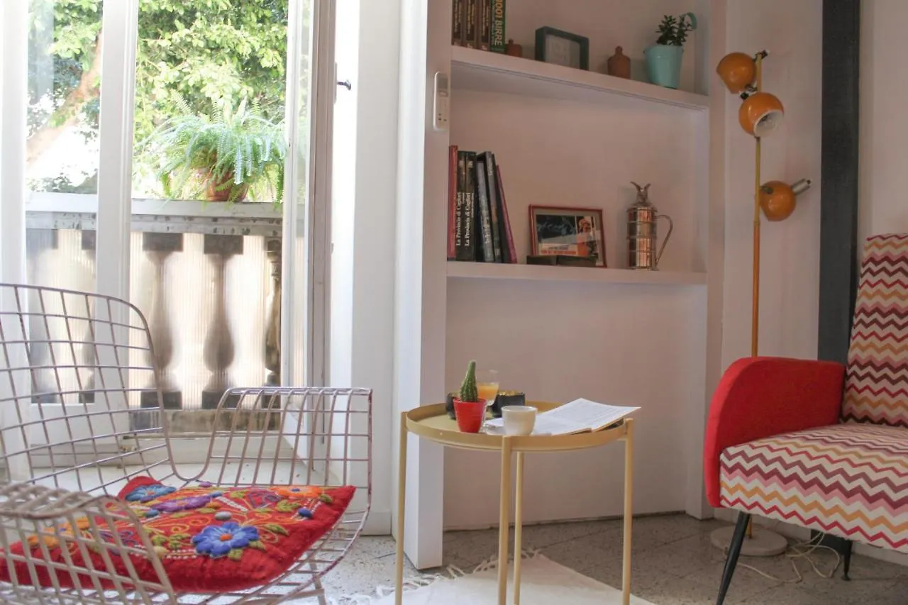 Sa Prazza Guesthouse Cagliari Nocleg ze śniadaniem